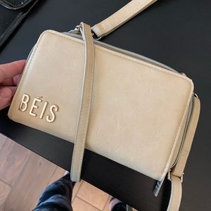 BEIS Travel Wallet